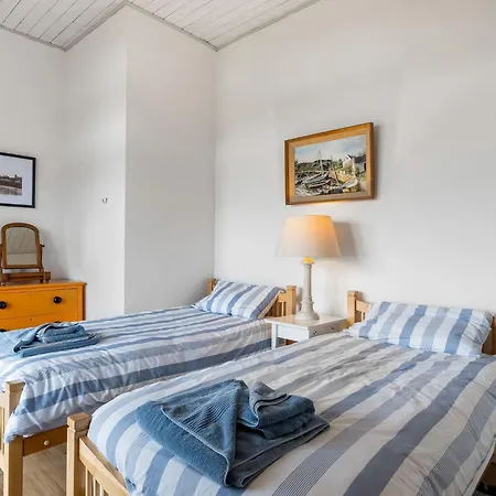 Salmon Semesterbostad